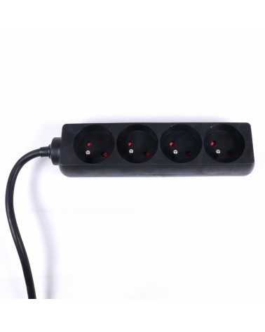 Multiprise 4 prises 16A - H05VVF - 3x1.5mm² - Longueur câble : 1,5m - Puissance max : 3500W